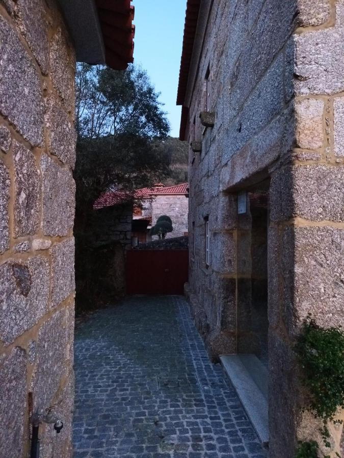 Casa De Ferrapilhe Villa Paranhos  Buitenkant foto