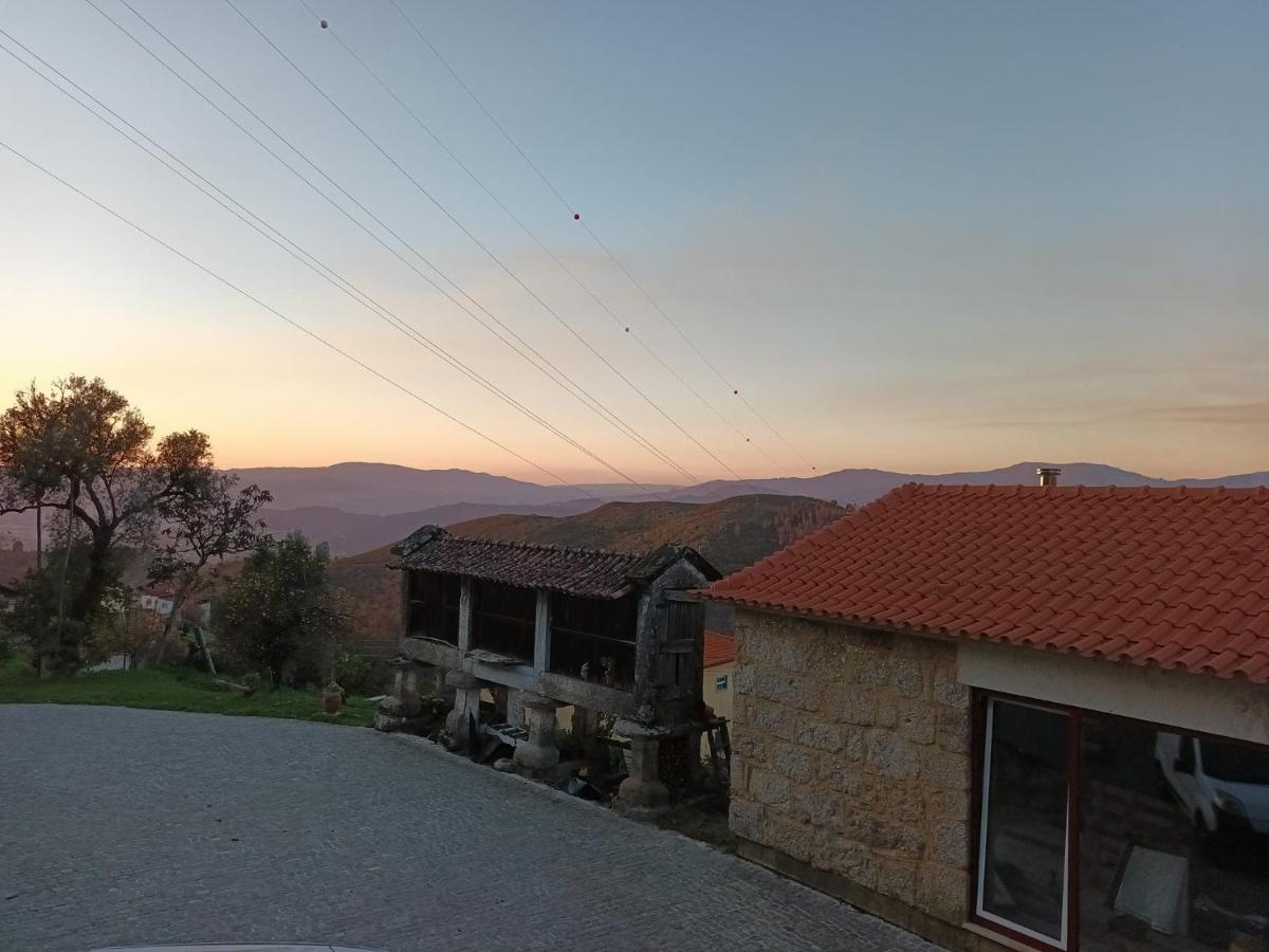 Casa De Ferrapilhe Villa Paranhos  Buitenkant foto