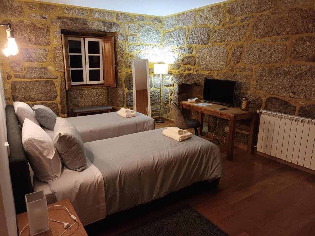 Casa De Ferrapilhe Villa Paranhos  Buitenkant foto