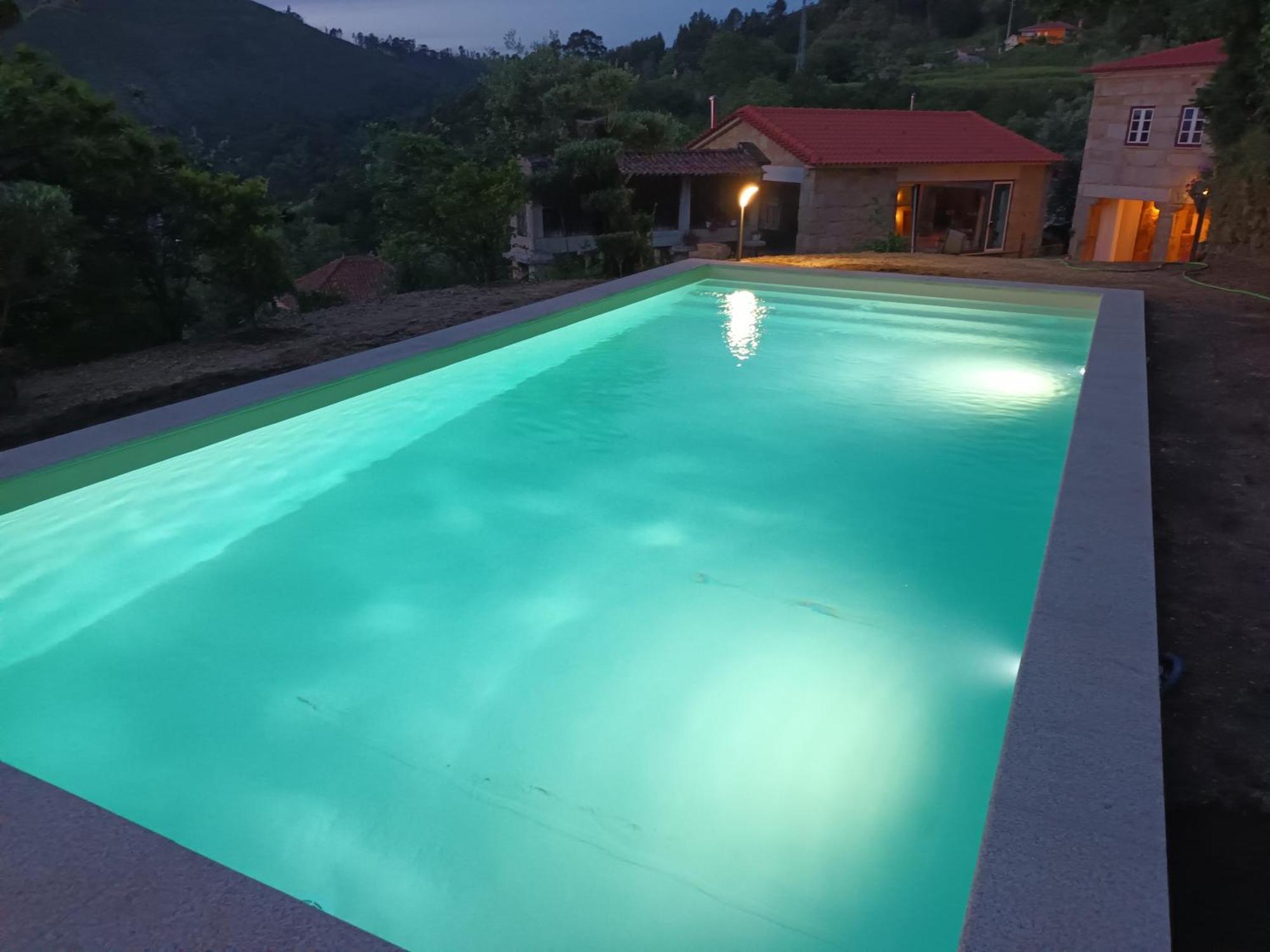 Casa De Ferrapilhe Villa Paranhos  Buitenkant foto